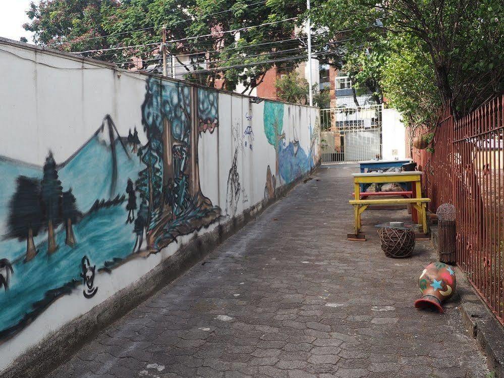 Onca Da Praia Hostel 维多利亚 外观 照片